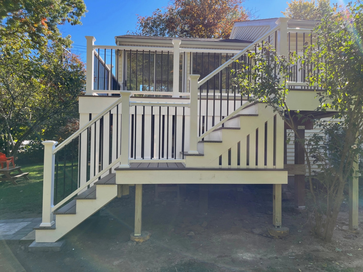 Bevilacqua Deck Addresses Snow Load Risks for Rooftop Decks in Natick