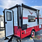  Riverside RV Retro 13.jpg