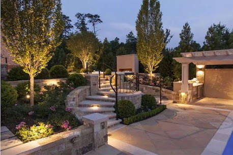 What Cincinnati Landscape Lighting Trends Are Homeowners Using to Highlight Trees and Facades This Fall.jpg