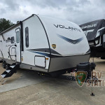 2024 CrossRoads RV Volante 32FB exterior.jpg