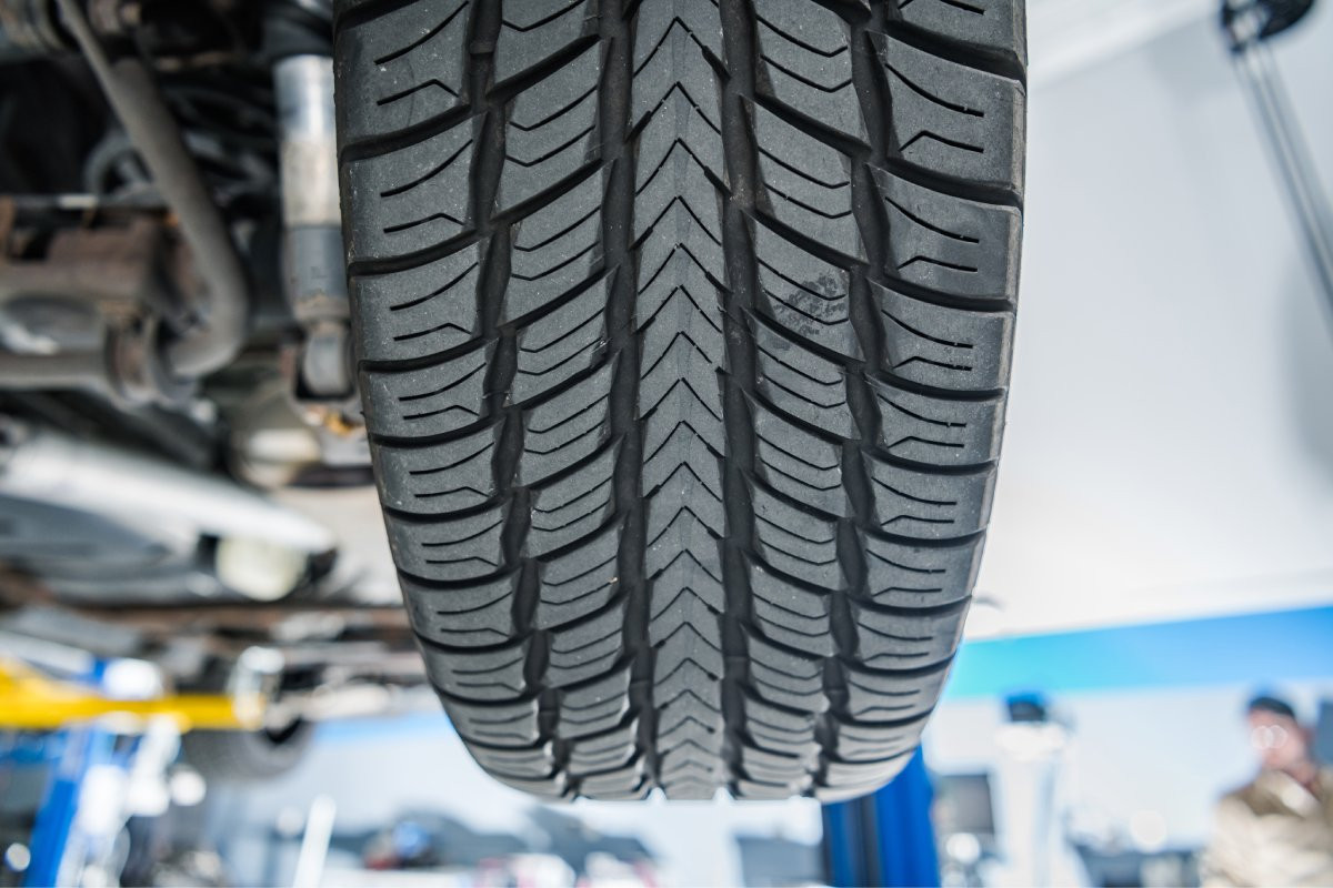 Magic Lube and Rubber Highlights Tire Rotation Benefits for Longer Tire Life