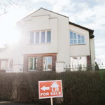 Roofing Problems to Look for in a New Home.jpg