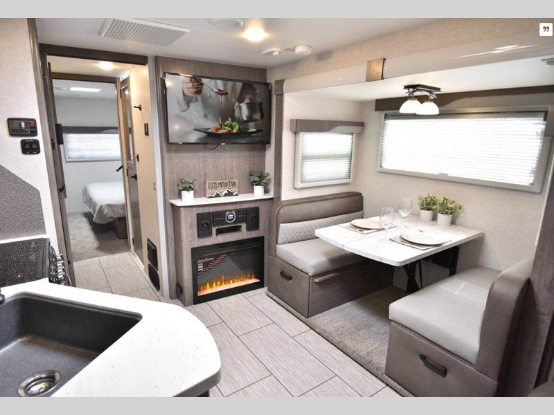 Lance 2445 travel trailer interior