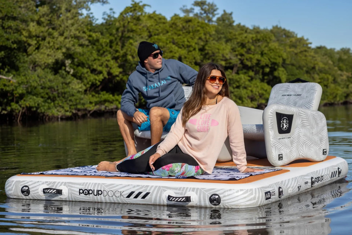 POP Board Co. Debuts 8-Inch Rigid Docks at Miami Boat Show Booth MB6110