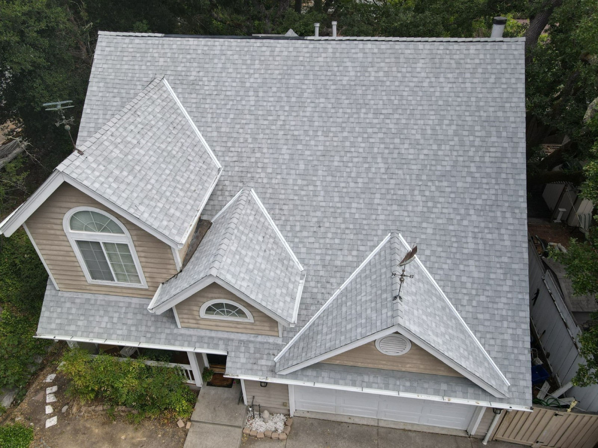 shingle roof replacement company in San Jose