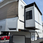 Forest River RV Wildwood Heritage Glen ROOST43.jpeg