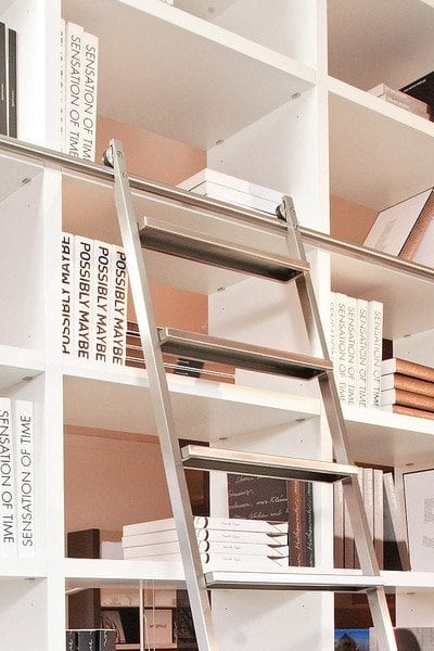 3-akzent-steel-library-ladder.jpeg