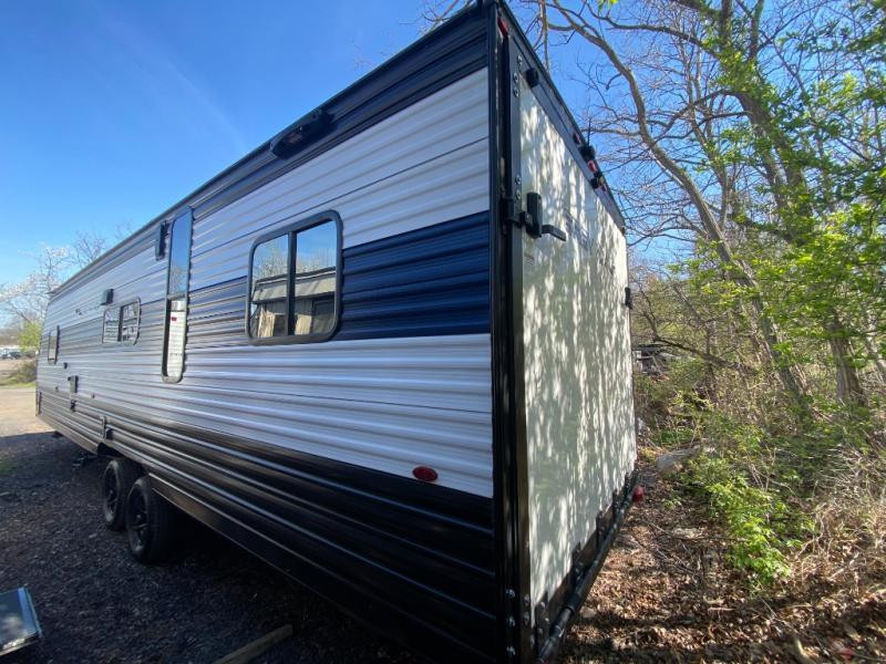 Forest River RV Cherokee Grey Wolf 26MBRR.jpg