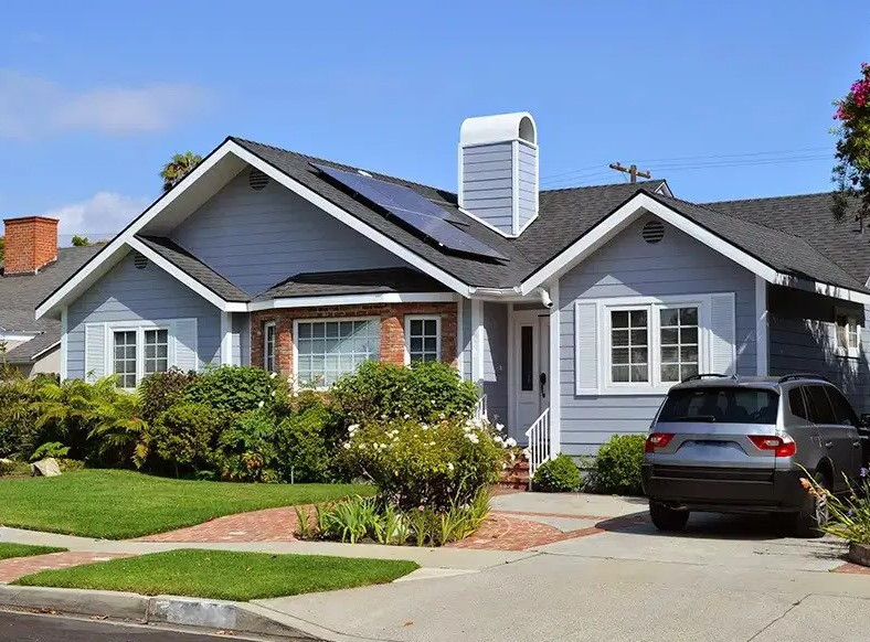 Equinox Roofing in Pleasant Hill
