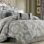 comforter set on sale.png